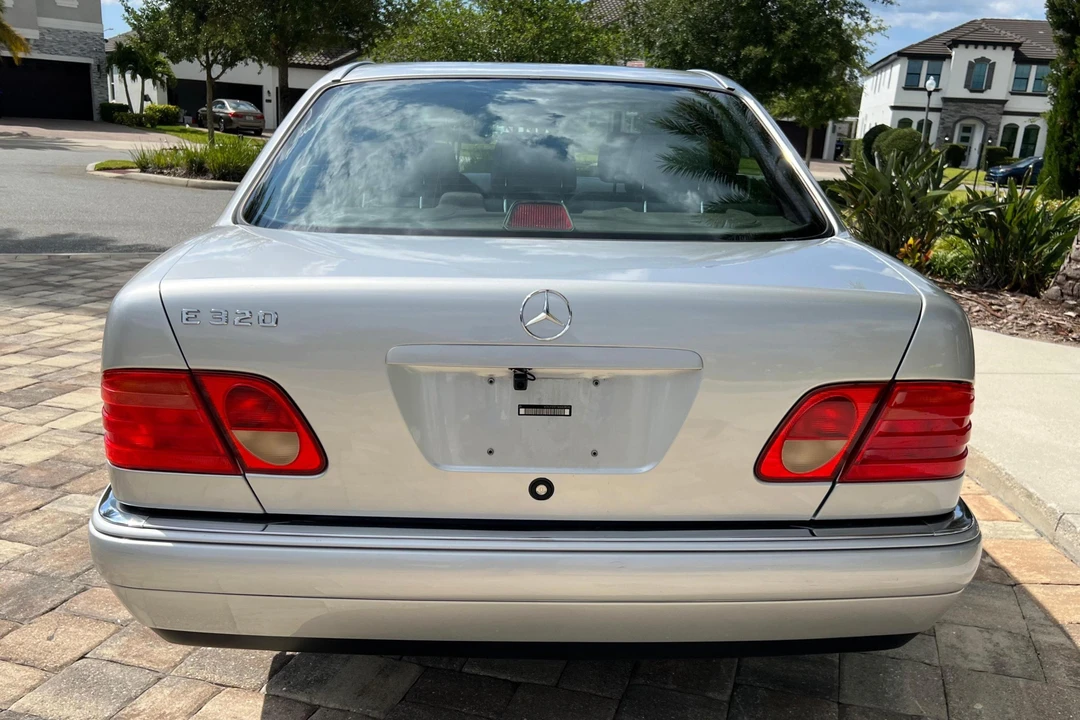 1998 Mercedes-Benz W210 E-Class - Image 5 of 31