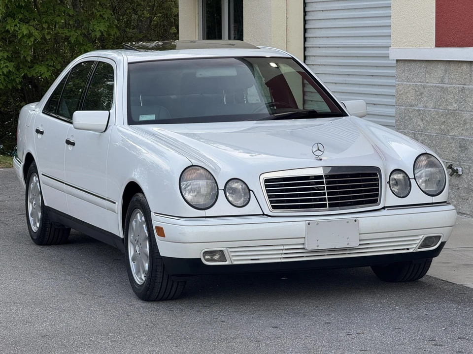1998 Mercedes-Benz W210 E-Class - Image 3 of 31