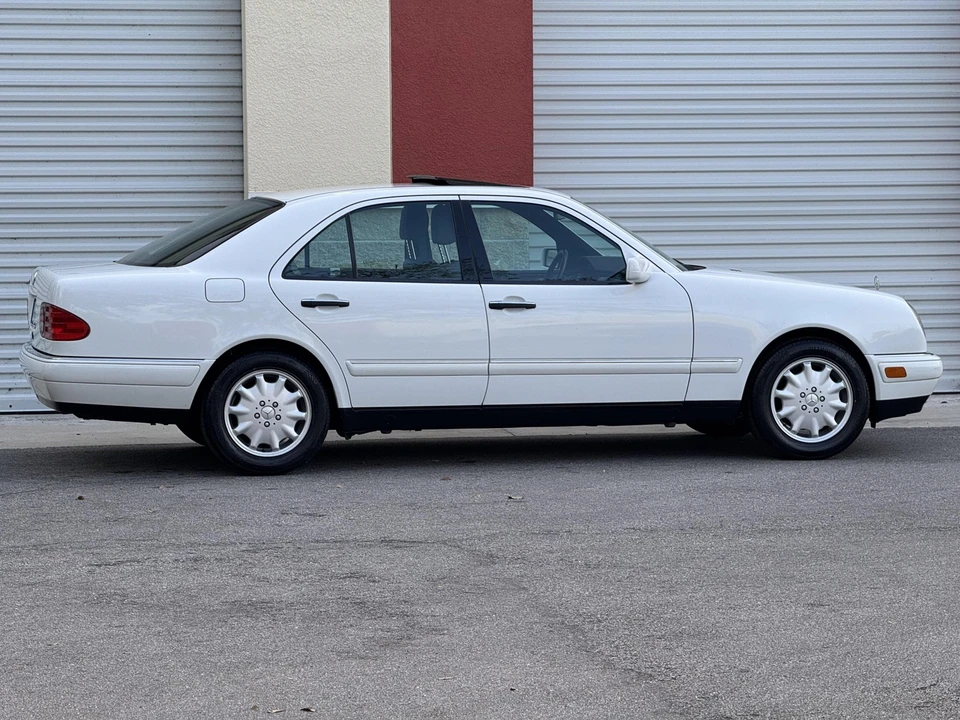 1998 Mercedes-Benz W210 E-Class - Image 5 of 31