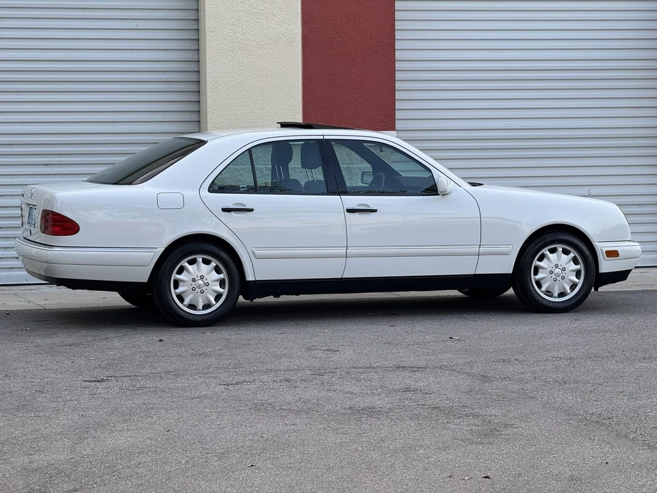 1998 Mercedes-Benz W210 E-Class - Image 7 of 31