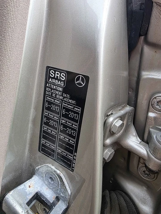 1998 Mercedes-Benz W210 E-Class - Image 14 of 15