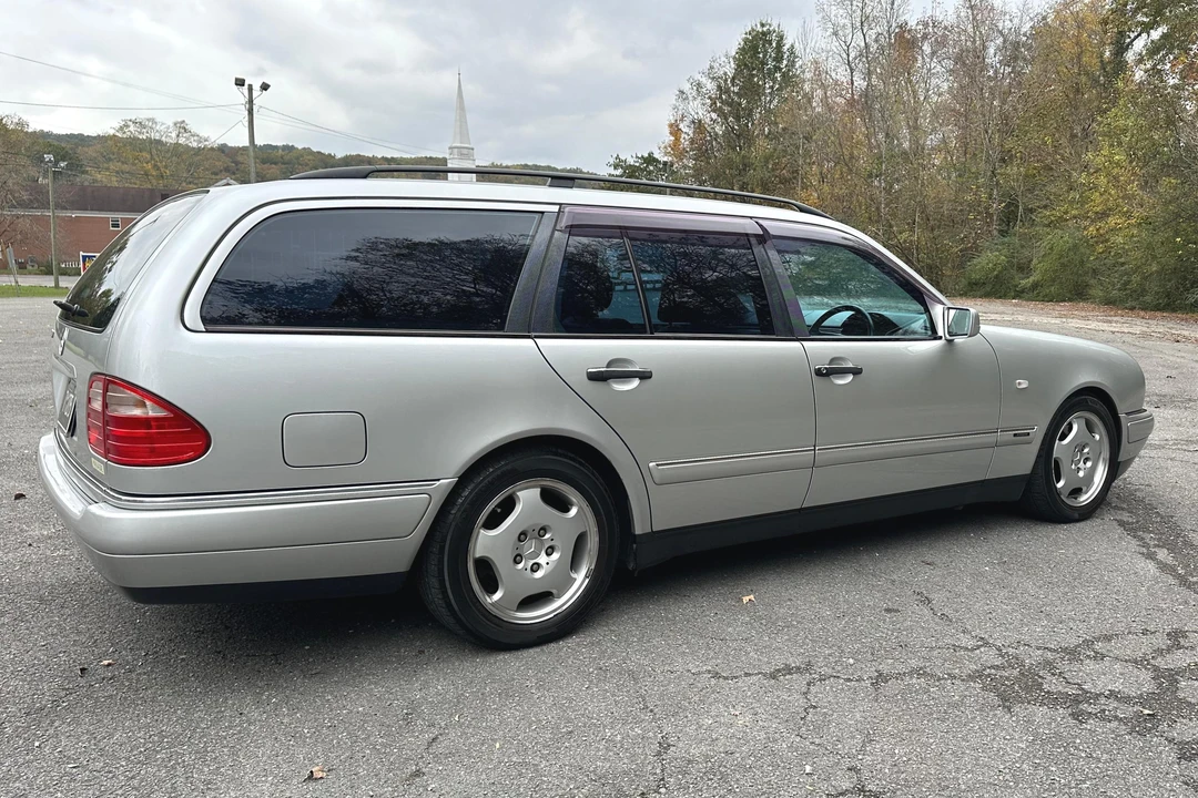 1998 Mercedes-Benz W210 E-Class - Image 3 of 31