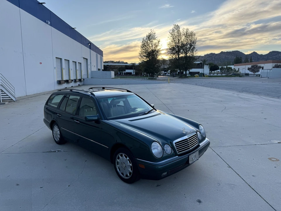 1998 Mercedes-Benz W210 E-Class - Image 3 of 31