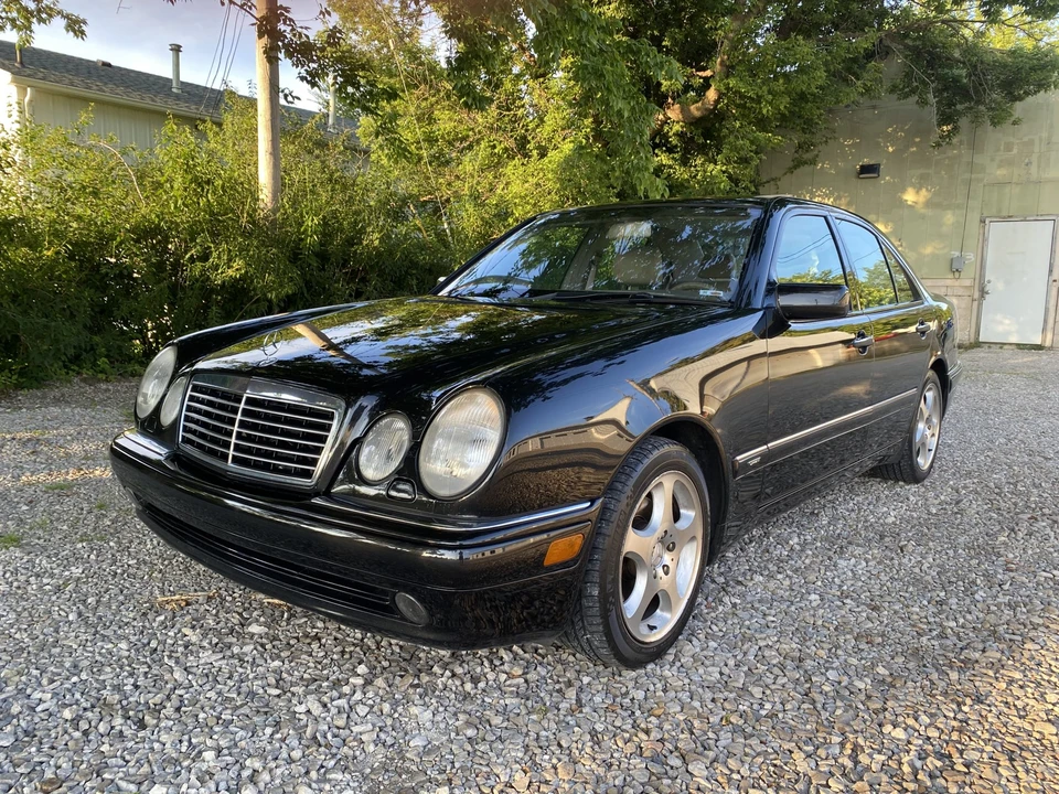 1998 Mercedes-Benz W210 E-Class - Image 3 of 31