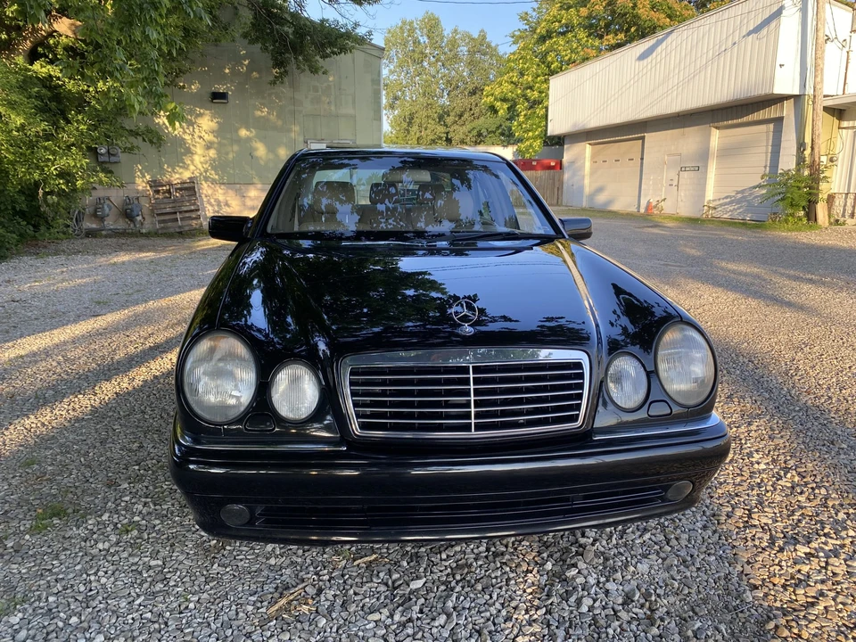1998 Mercedes-Benz W210 E-Class - Image 8 of 31