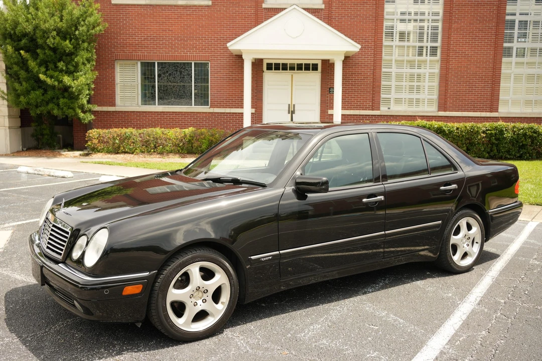1998 Mercedes-Benz W210 E-Class - Image 4 of 31