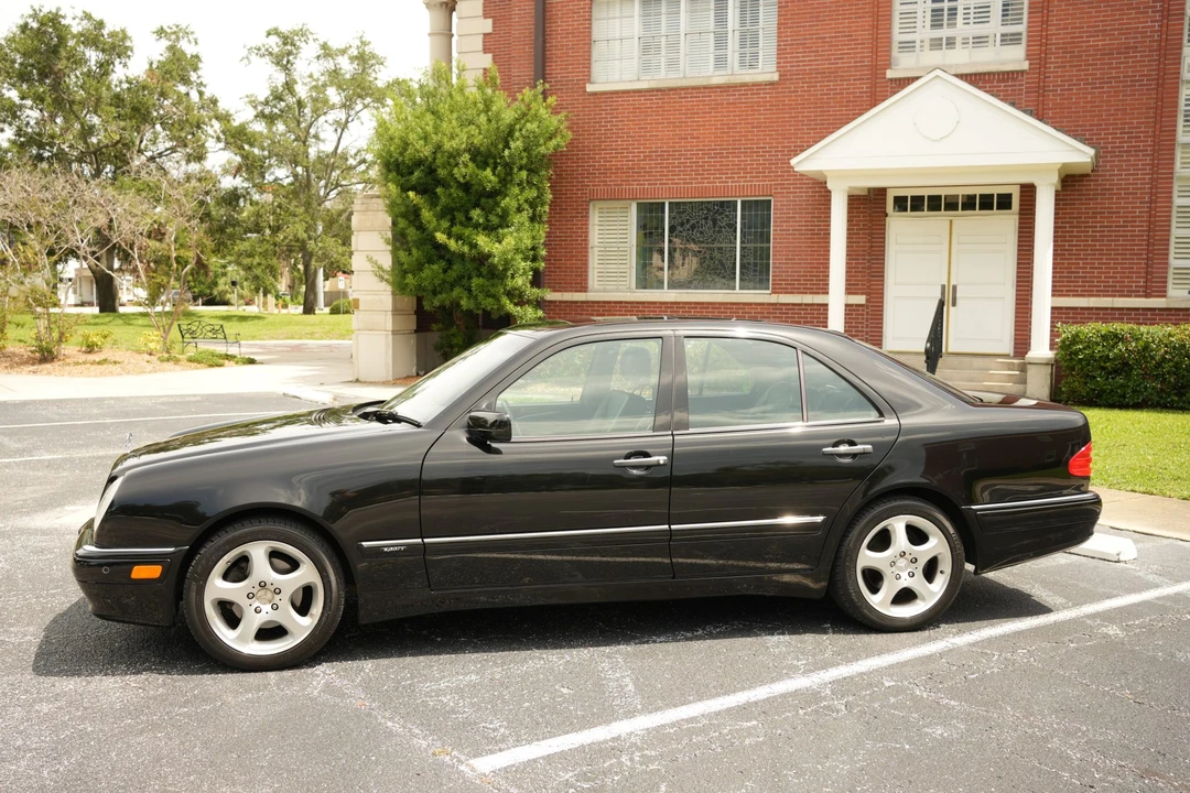 1998 Mercedes-Benz W210 E-Class - Image 6 of 31