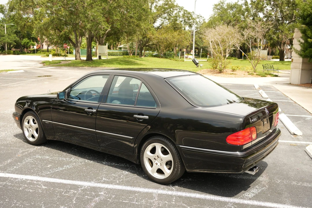 1998 Mercedes-Benz W210 E-Class - Image 9 of 31