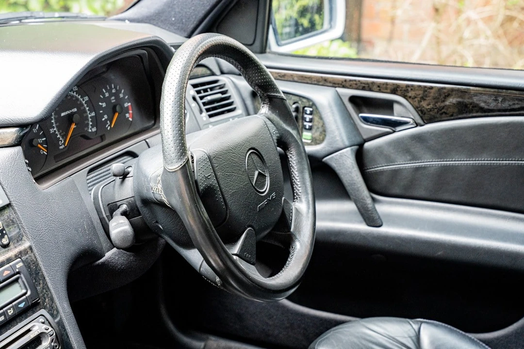 1998 Mercedes-Benz W210 E 36 & E 50 & E 55 & E 60 AMG - Image 16 of 30