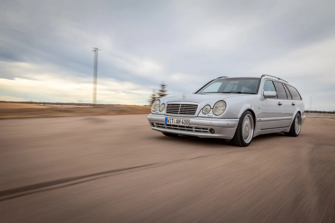 1998 Mercedes-Benz W210 E 36 & E 50 & E 55 & E 60 AMG - Image 24 of 31