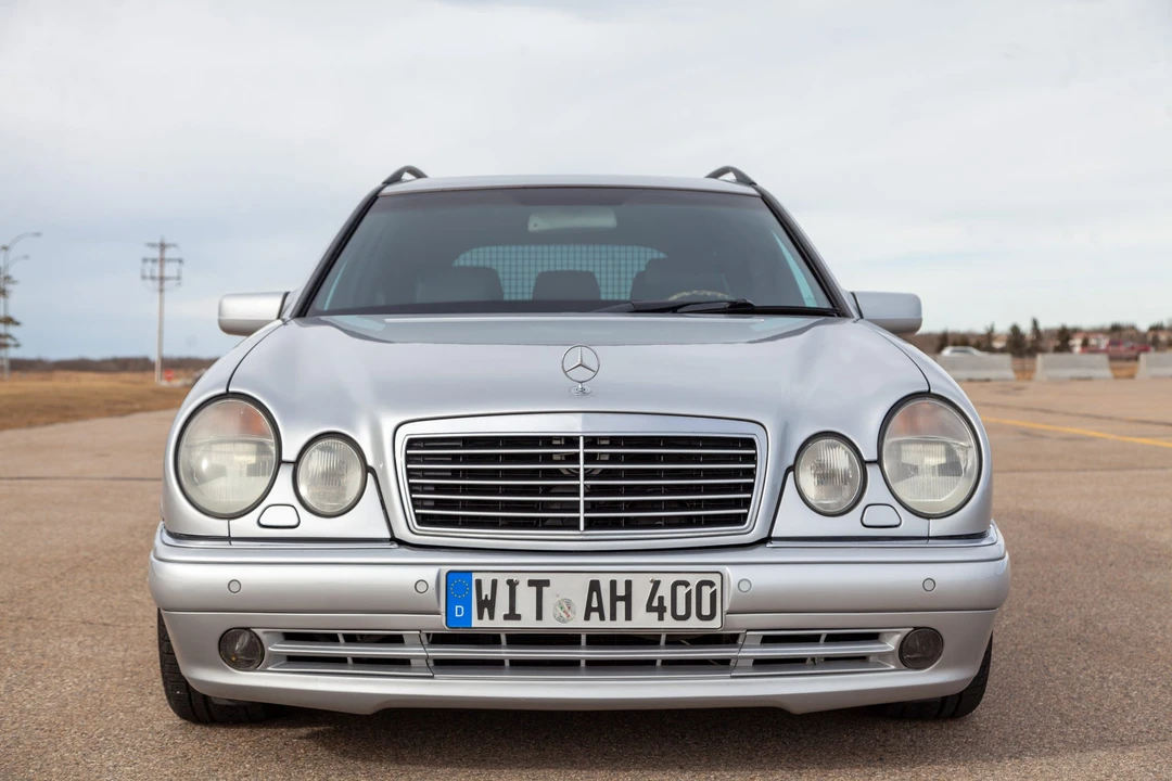 1998 Mercedes-Benz W210 E 36 & E 50 & E 55 & E 60 AMG - Image 2 of 31