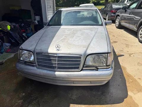 1998 Mercedes-Benz S-Class S 500 Sedan 4D
