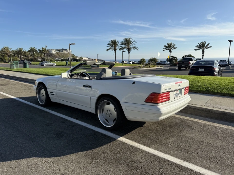 1998 Mercedes-Benz R129 SL-Class - Image 11 of 31