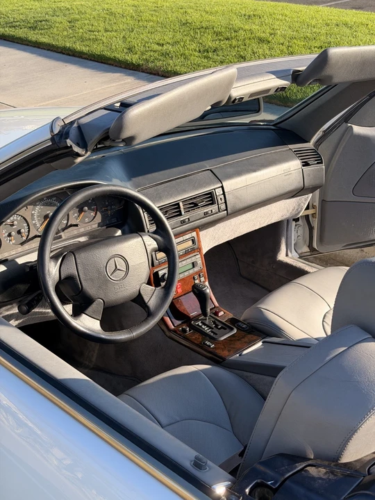 1998 Mercedes-Benz R129 SL-Class - Image 13 of 31