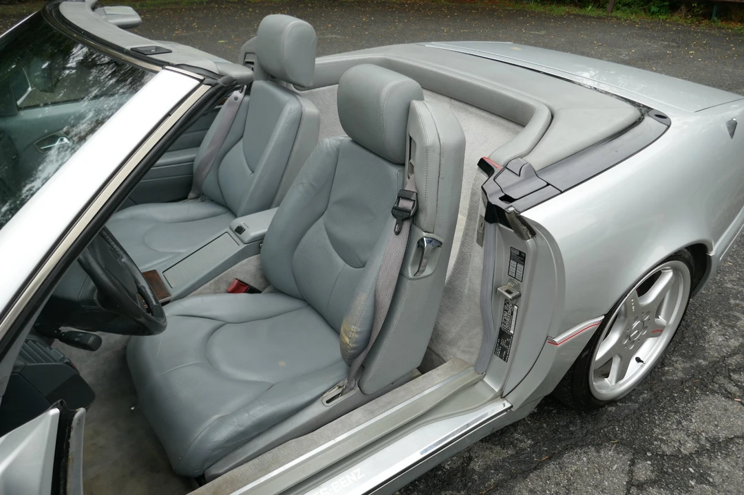 1998 Mercedes-Benz R129 SL-Class - Image 10 of 31