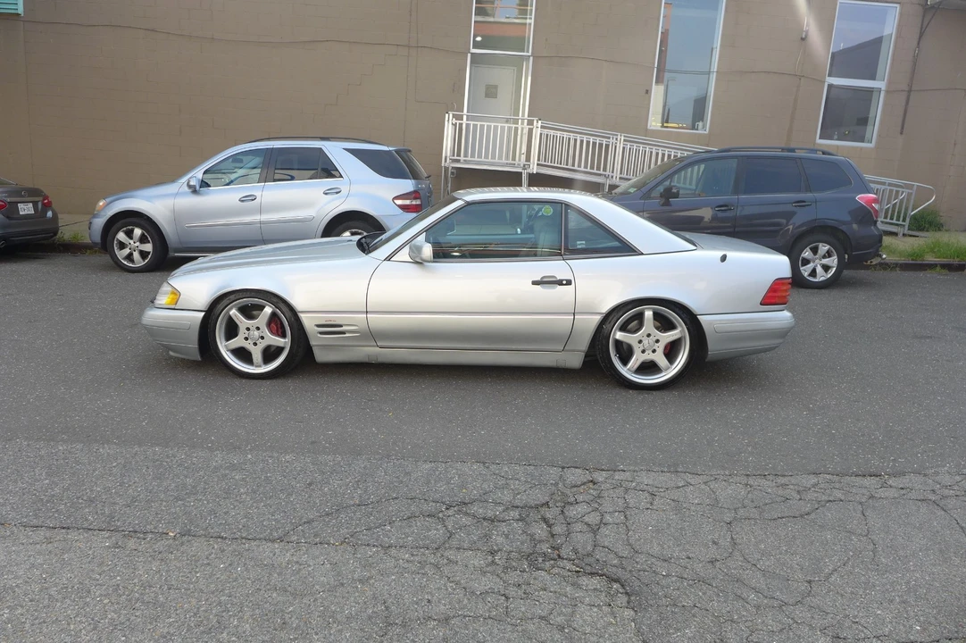 1998 Mercedes-Benz R129 SL-Class - Image 23 of 31