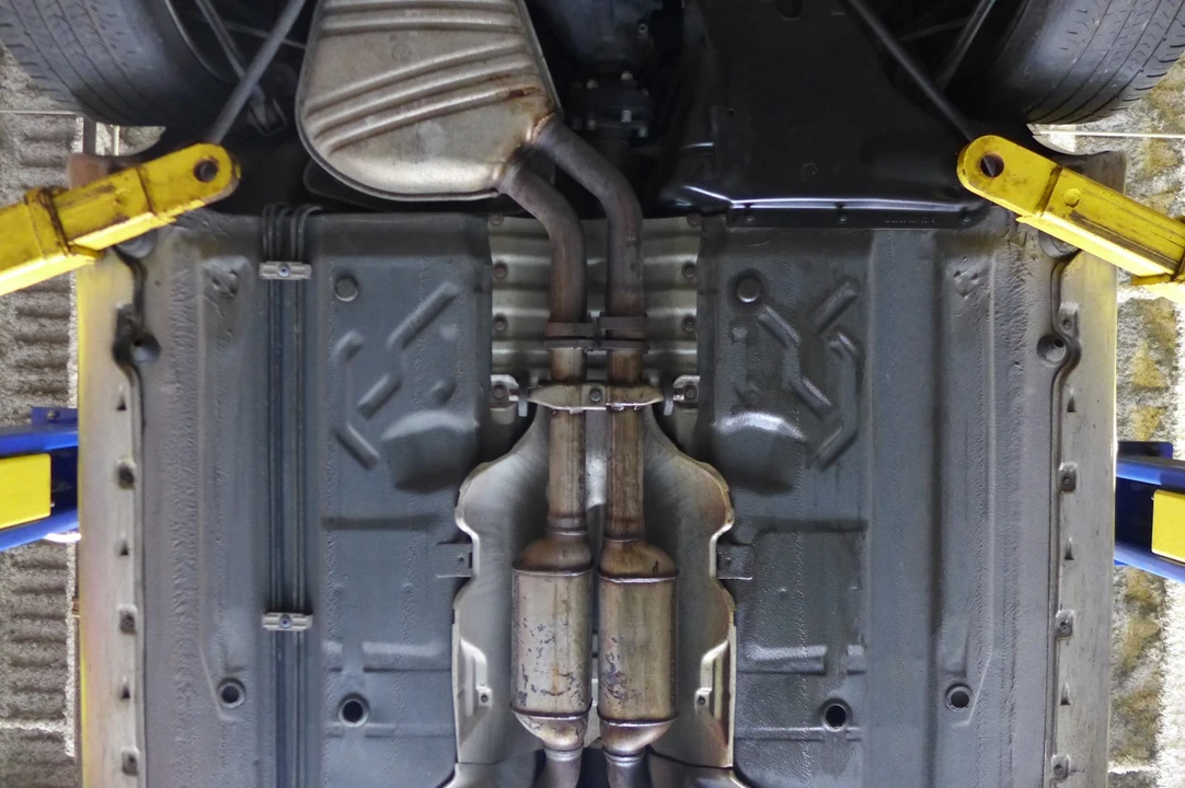 1998 Mercedes-Benz R129 SL-Class - Image 8 of 31