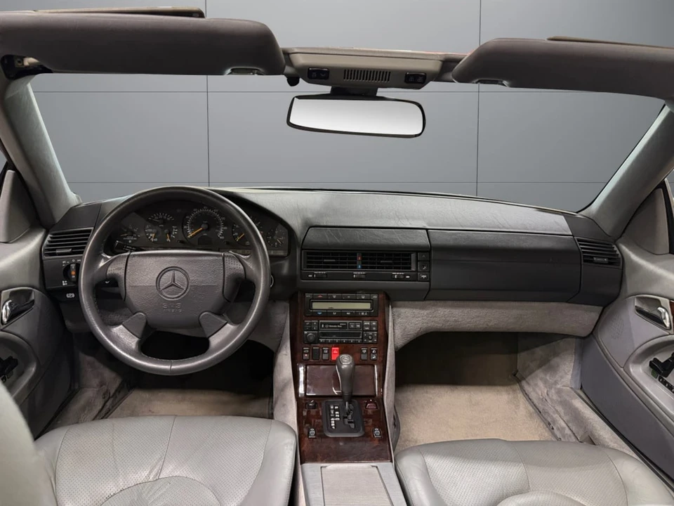 1998 Mercedes-Benz R129 SL-Class - Image 12 of 25
