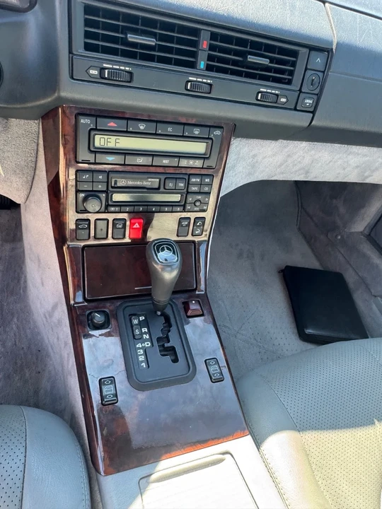 1998 Mercedes-Benz R129 SL-Class - Image 17 of 21