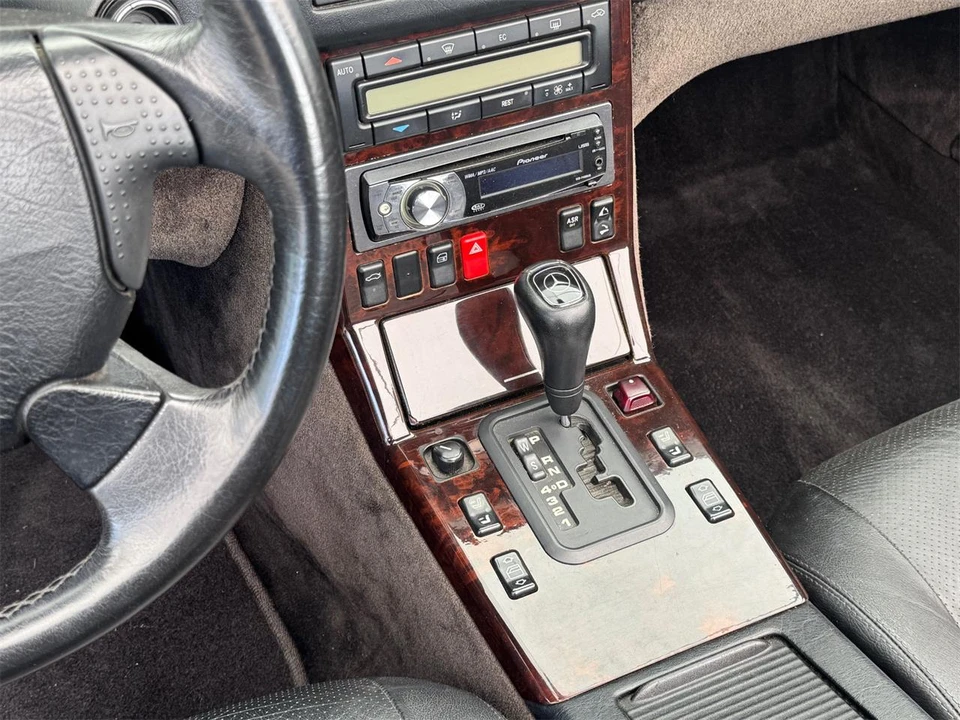 1998 Mercedes-Benz R129 SL-Class - Image 27 of 31