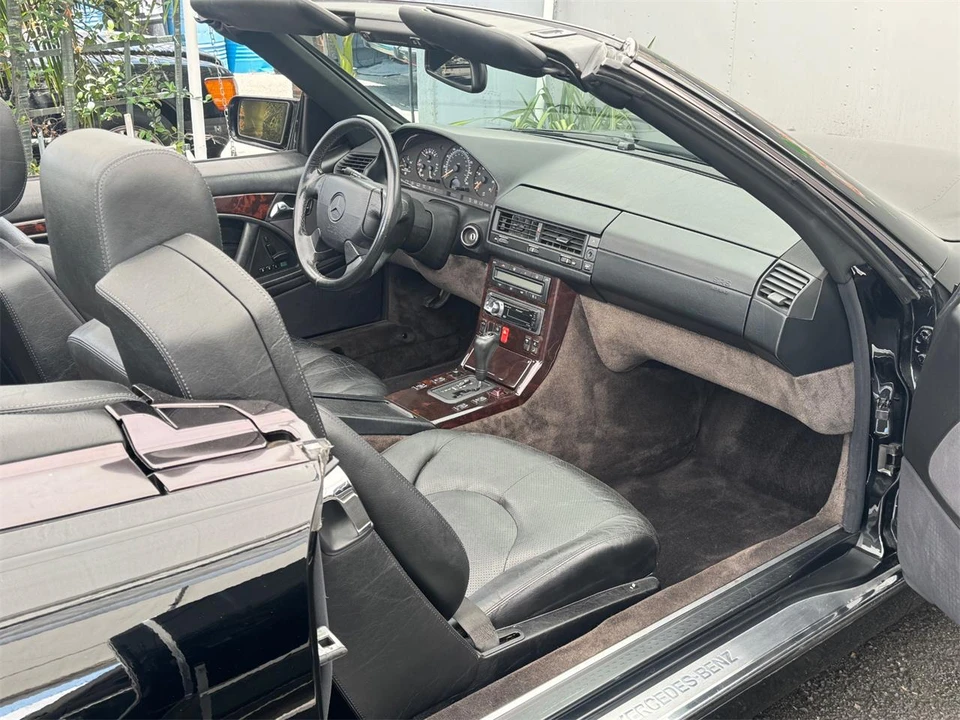 1998 Mercedes-Benz R129 SL-Class - Image 23 of 31