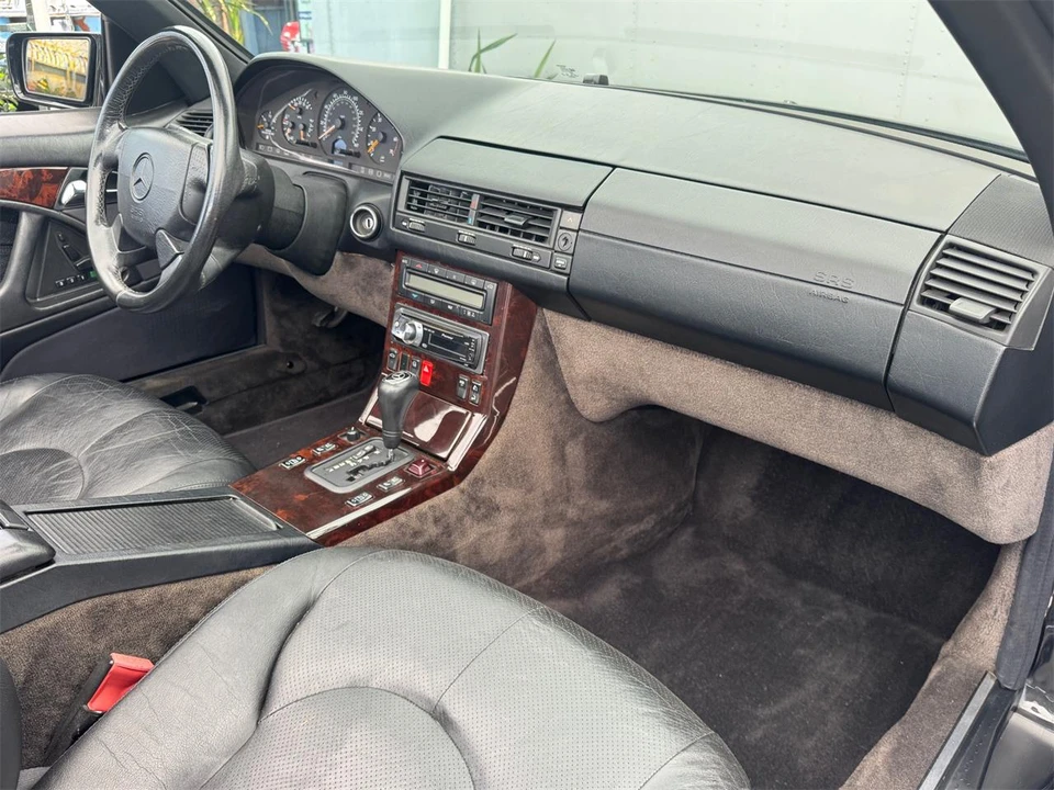 1998 Mercedes-Benz R129 SL-Class - Image 24 of 31
