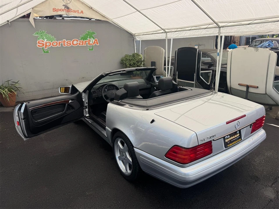 1998 Mercedes-Benz R129 SL-Class - Image 8 of 31