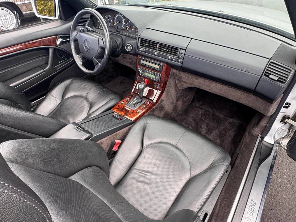 1998 Mercedes-Benz R129 SL-Class - Image 16 of 31