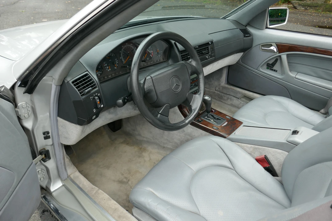 1998 Mercedes-Benz R129 SL-Class - Image 15 of 31