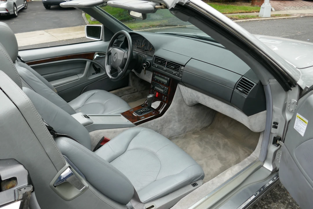 1998 Mercedes-Benz R129 SL-Class - Image 21 of 31