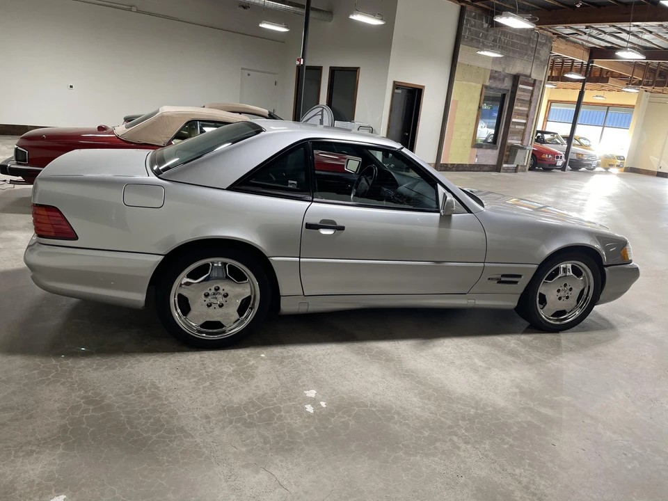 1998 Mercedes-Benz R129 SL-Class - Image 12 of 31
