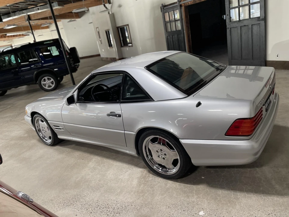 1998 Mercedes-Benz R129 SL-Class - Image 8 of 31