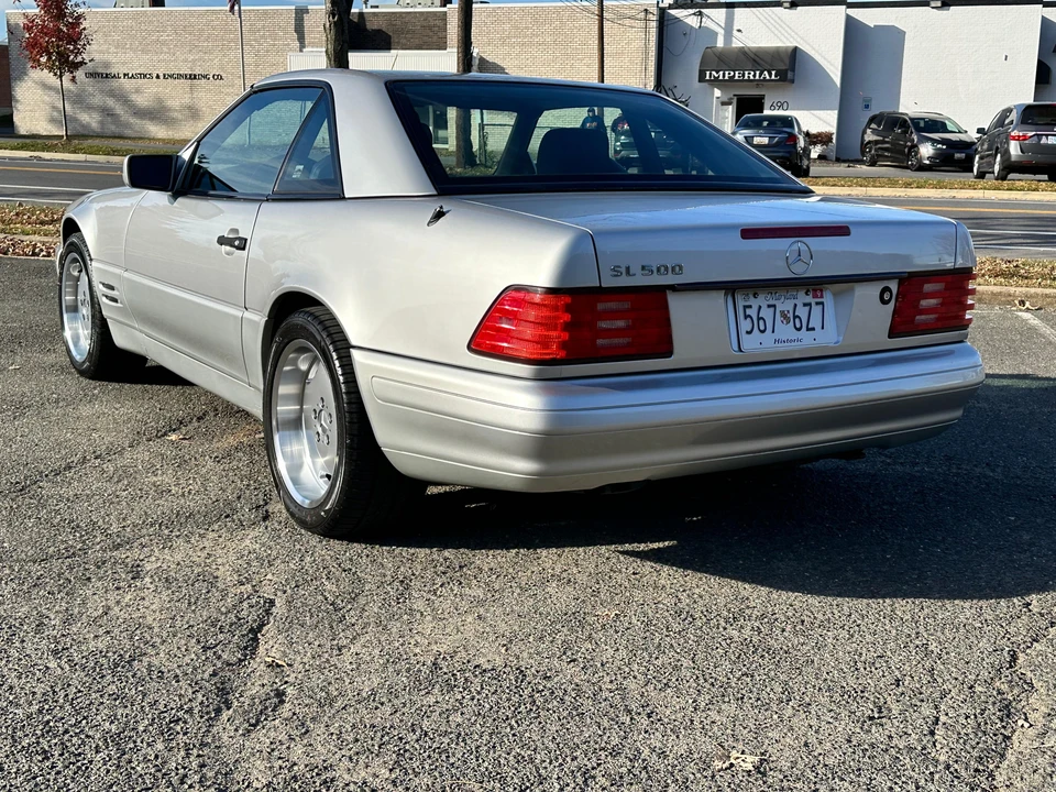 1998 Mercedes-Benz R129 SL-Class - Image 8 of 31