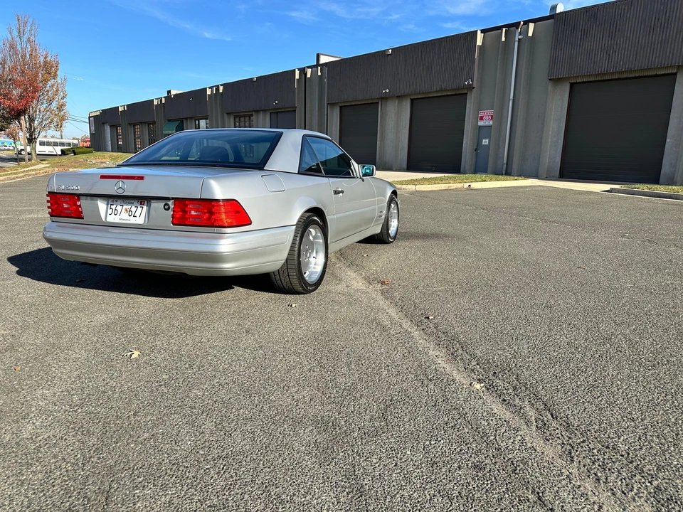 1998 Mercedes-Benz R129 SL-Class - Image 11 of 31