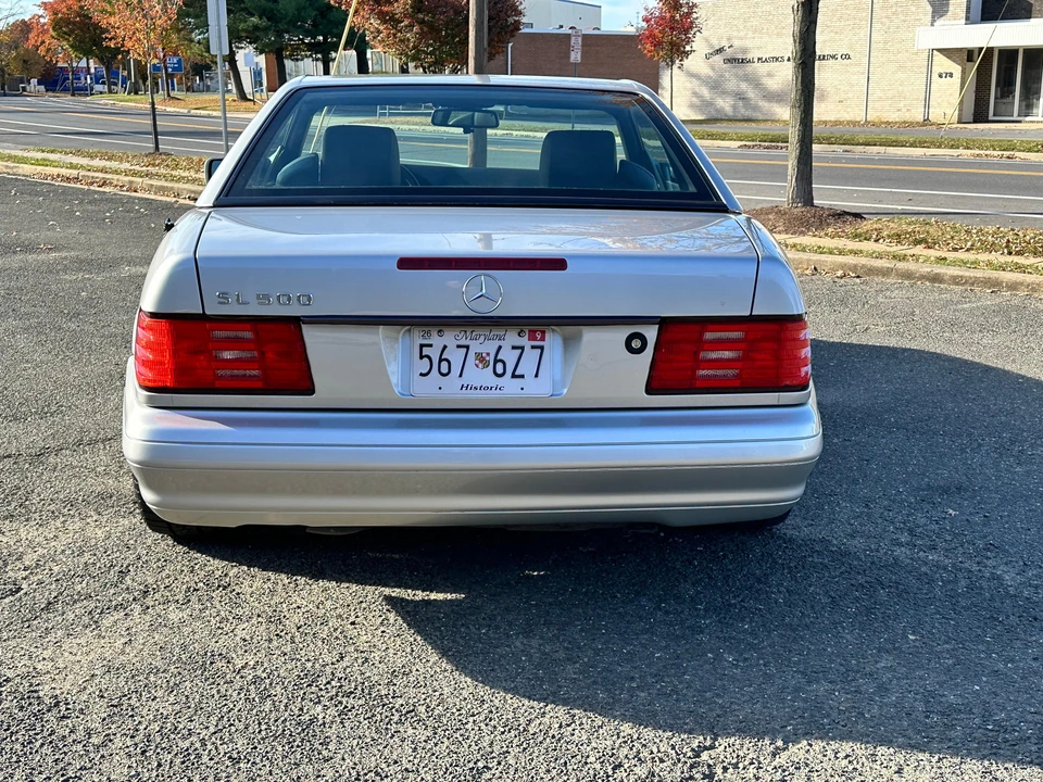 1998 Mercedes-Benz R129 SL-Class - Image 9 of 31