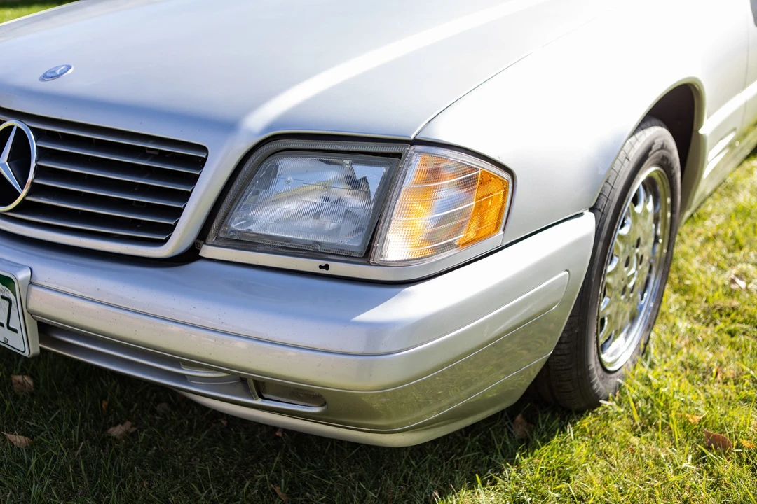 1998 Mercedes-Benz R129 SL-Class - Image 11 of 31
