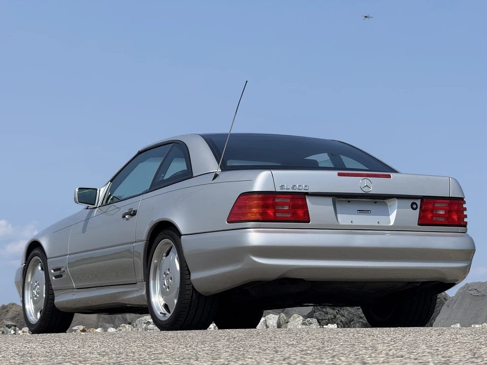 1998 Mercedes-Benz R129 SL-Class - Image 8 of 31