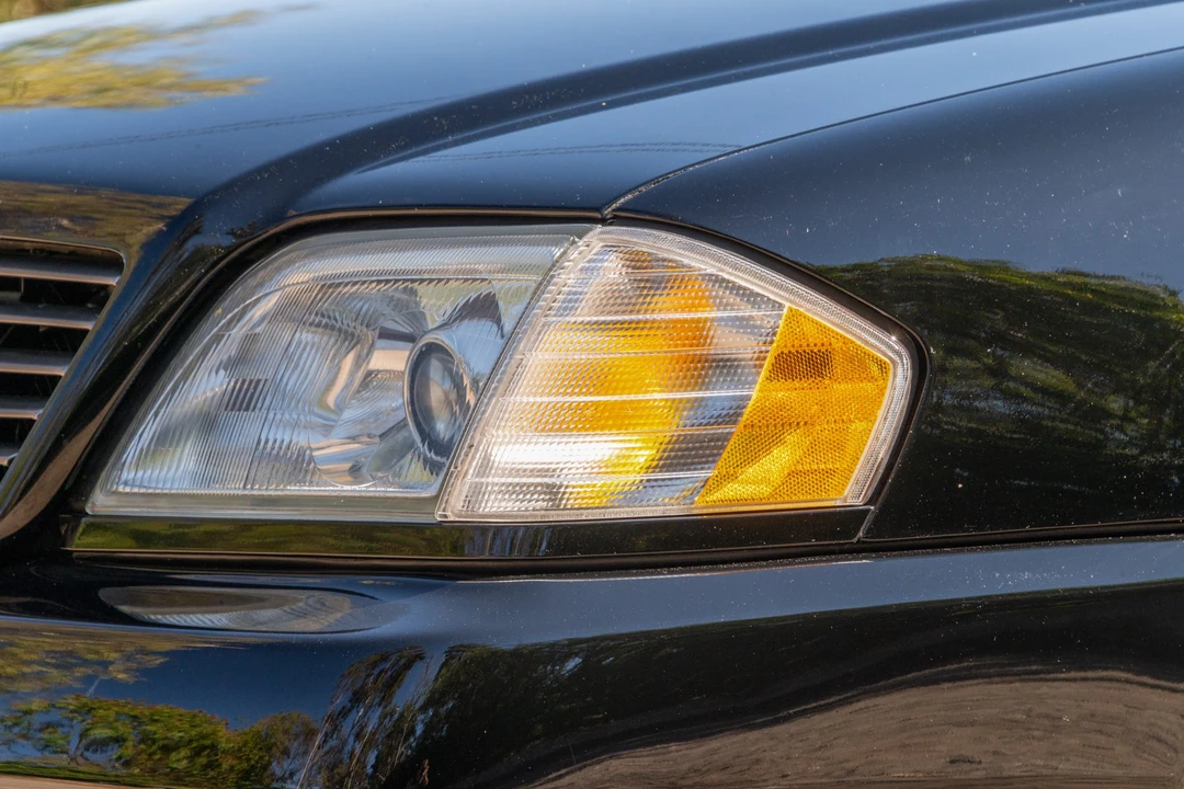 1998 Mercedes-Benz R129 SL-Class - Image 18 of 31