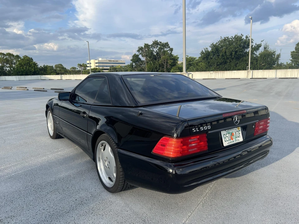1998 Mercedes-Benz R129 SL-Class - Image 17 of 31