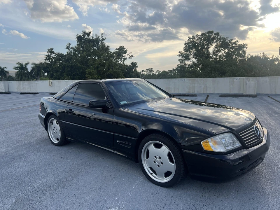 1998 Mercedes-Benz R129 SL-Class - Image 2 of 31