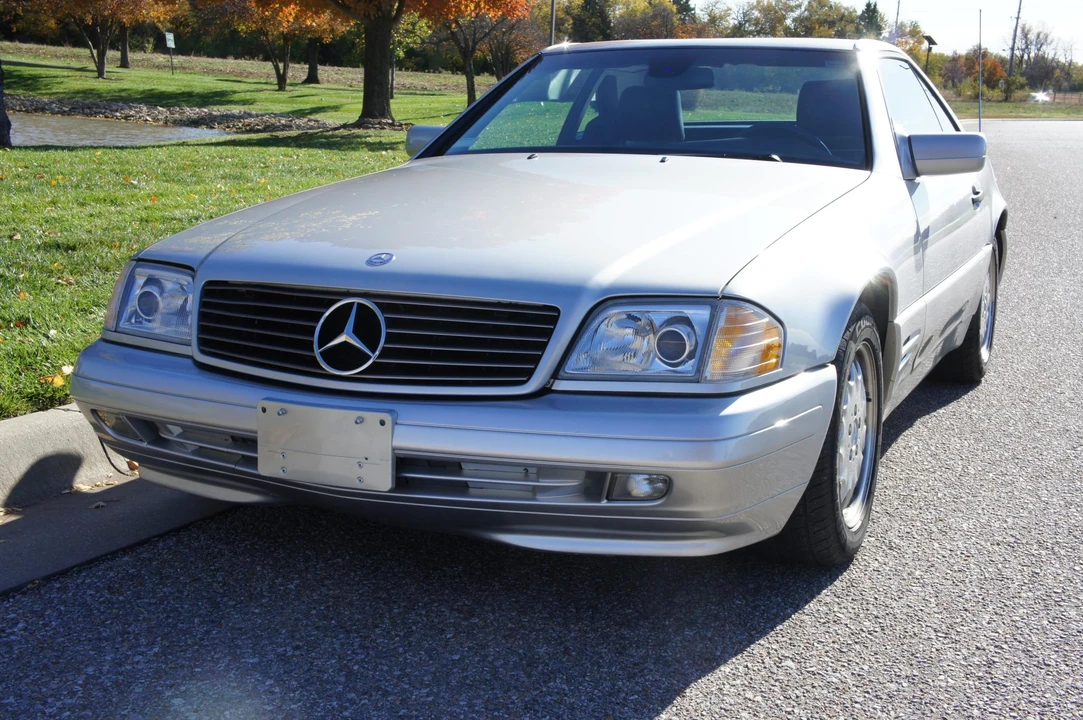 1998 Mercedes-Benz R129 SL-Class - Image 3 of 31