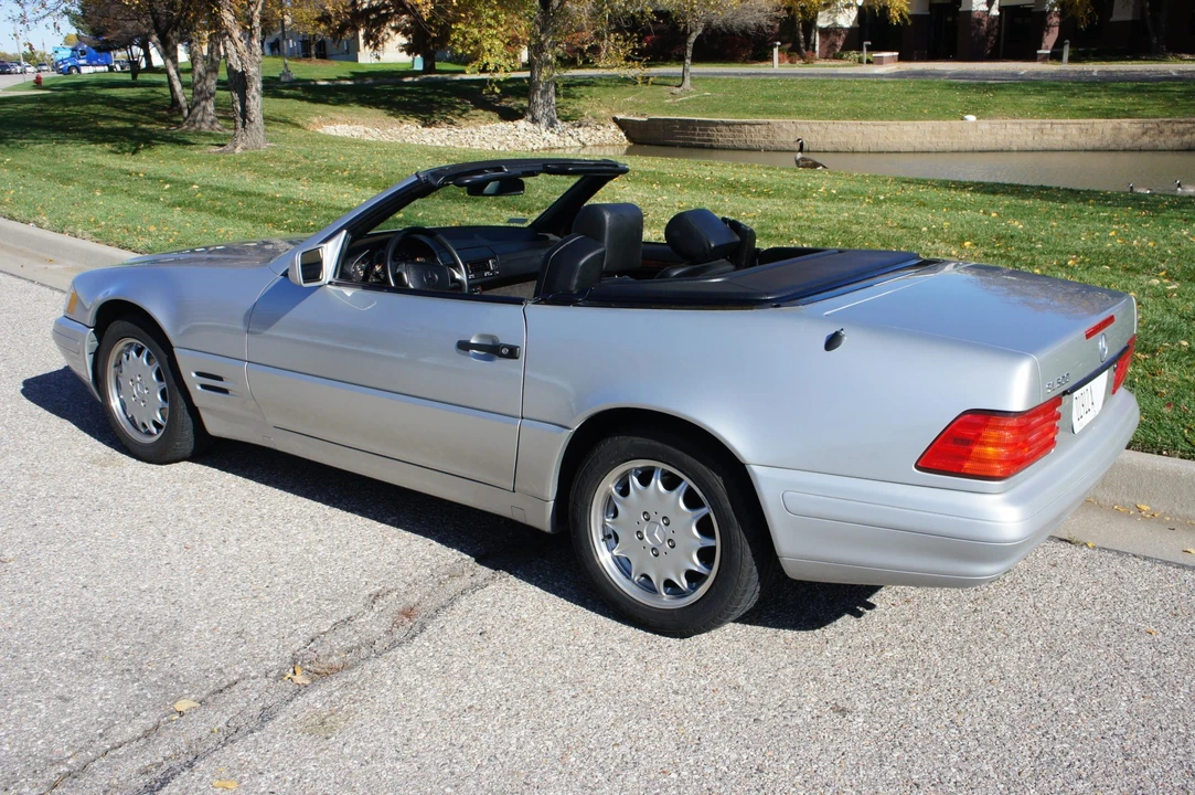 1998 Mercedes-Benz R129 SL-Class - Image 20 of 31