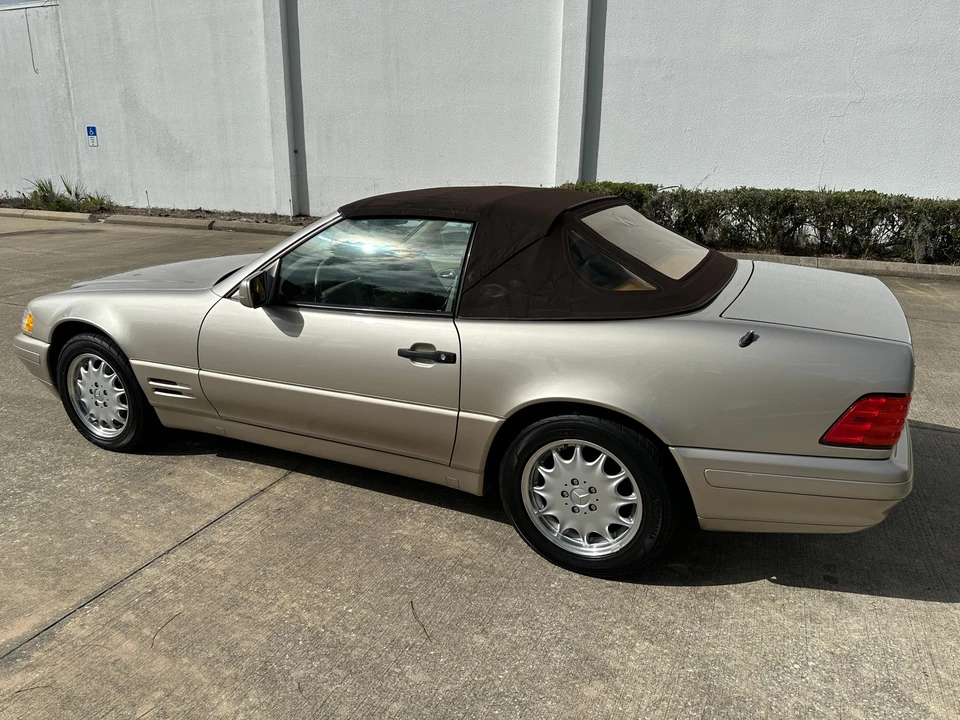 1998 Mercedes-Benz R129 SL-Class - Image 10 of 31