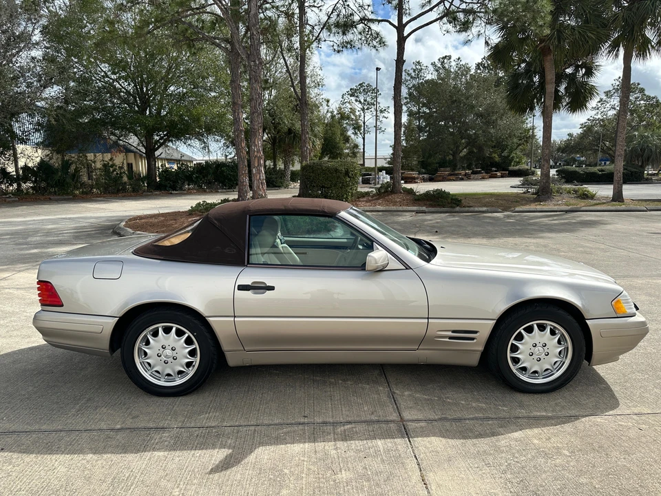 1998 Mercedes-Benz R129 SL-Class - Image 16 of 31