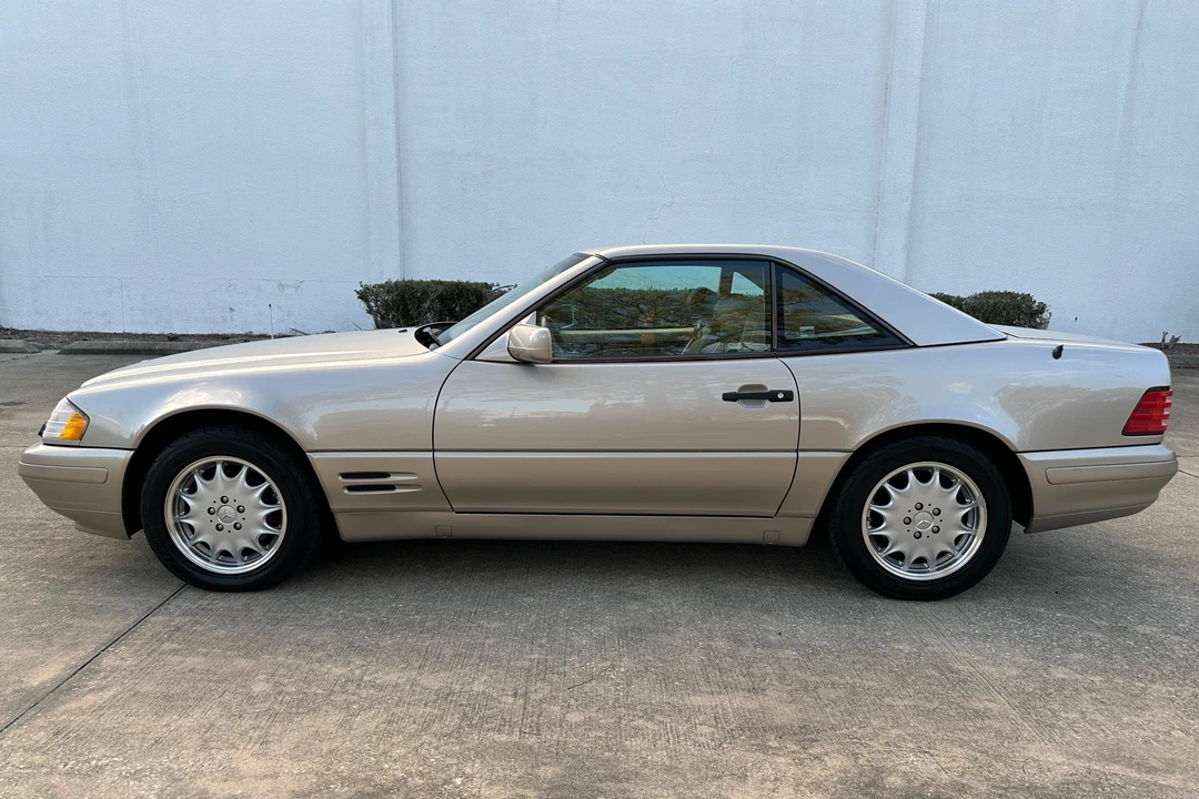 1998 Mercedes-Benz R129 SL-Class - Image 3 of 31