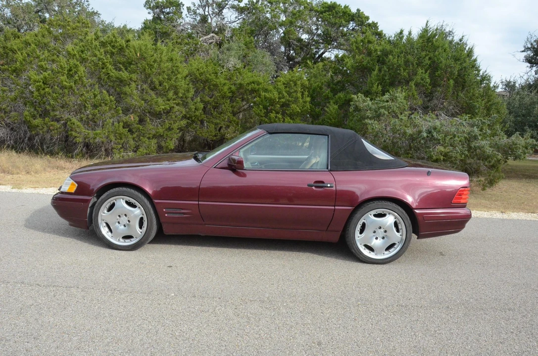 1998 Mercedes-Benz R129 SL-Class - Image 12 of 31