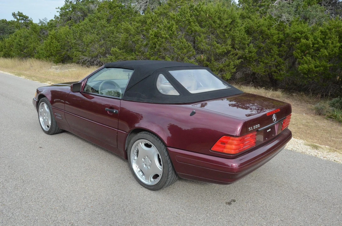 1998 Mercedes-Benz R129 SL-Class - Image 10 of 31