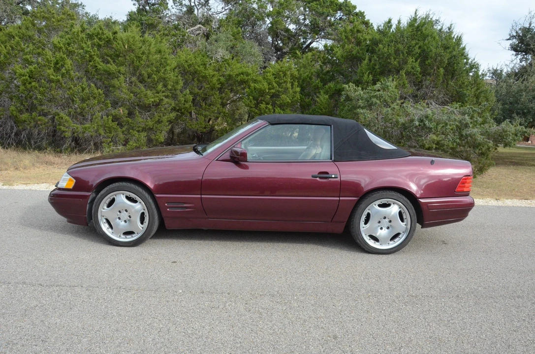 1998 Mercedes-Benz R129 SL-Class - Image 13 of 31