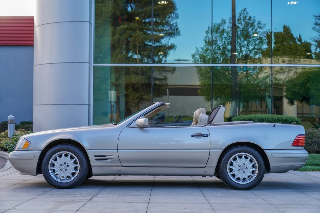 1998 Mercedes-Benz R129 SL-Class - Image 4 of 31