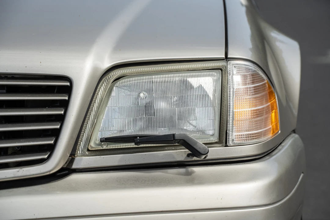 1998 Mercedes-Benz R129 SL-Class - Image 27 of 31